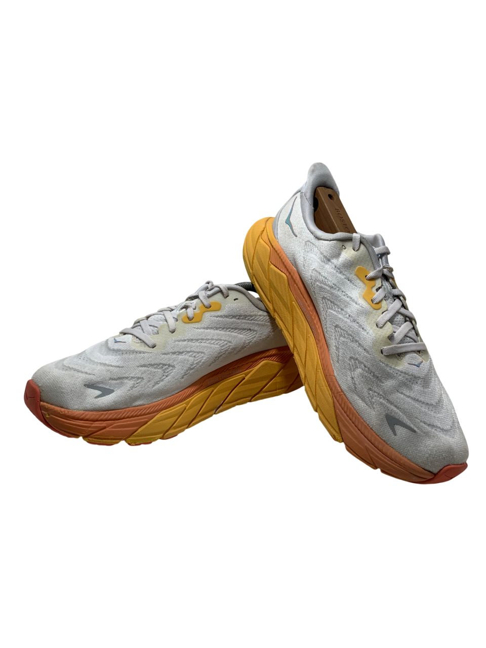 Hoka One One Arahi 6